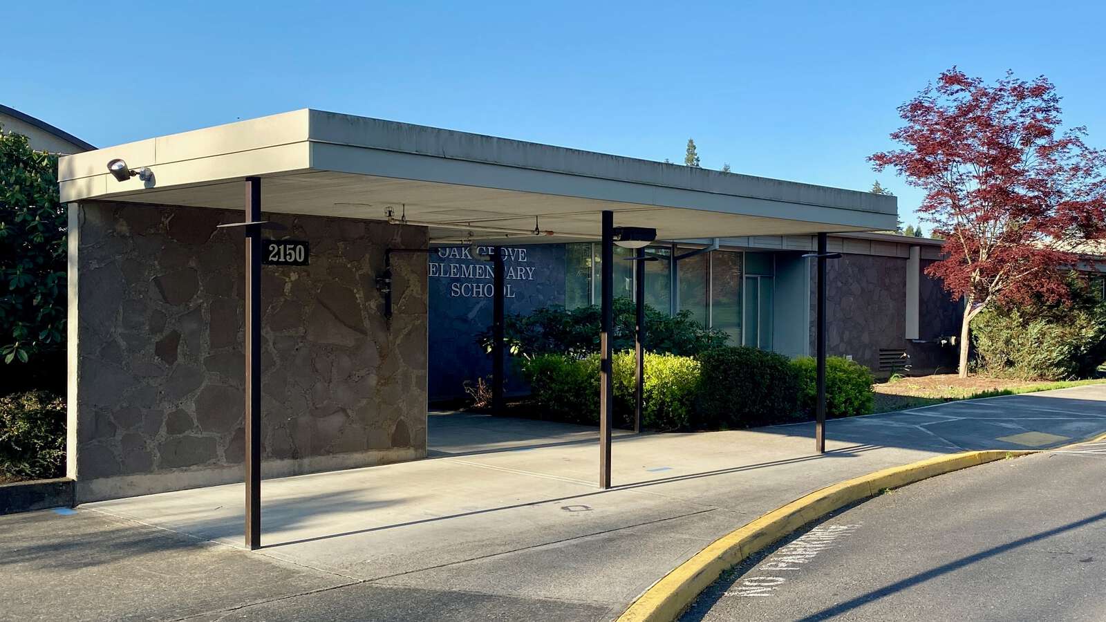 Oak Grove Elementary School in Milwaukie Oregon Hero Image