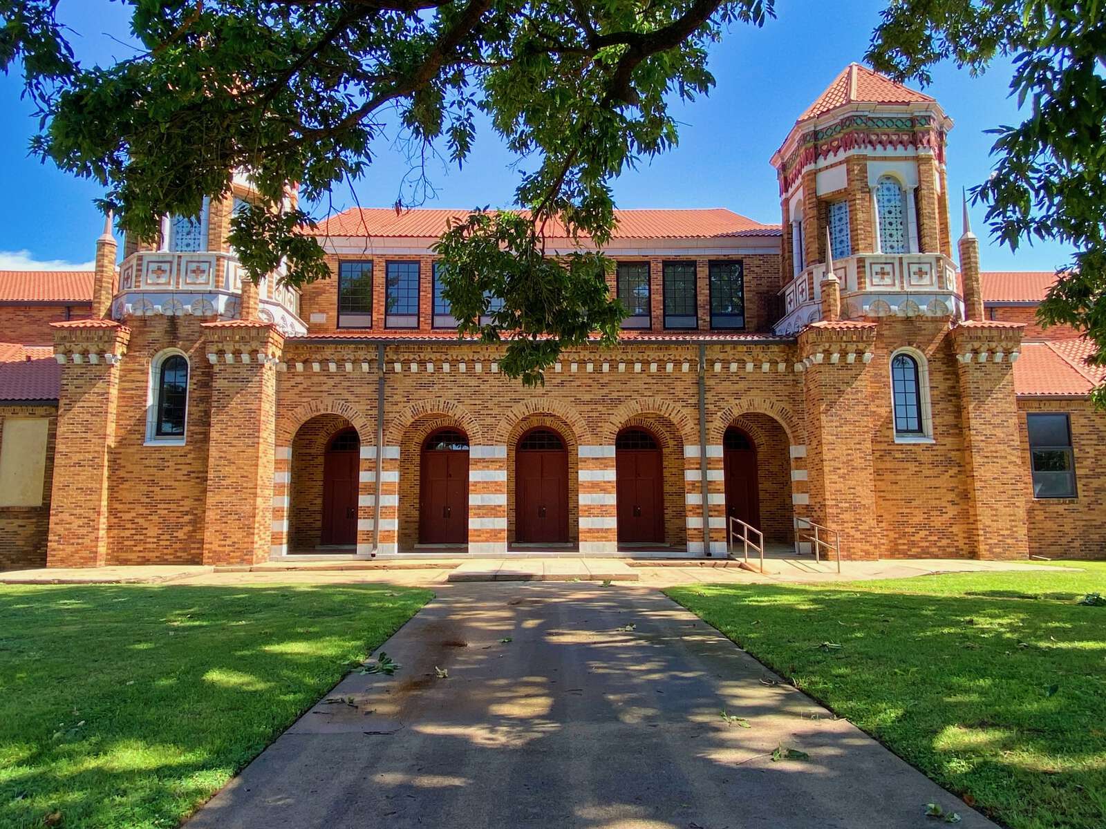 Old High Middle School in Bentonville Arkansas Hero Image