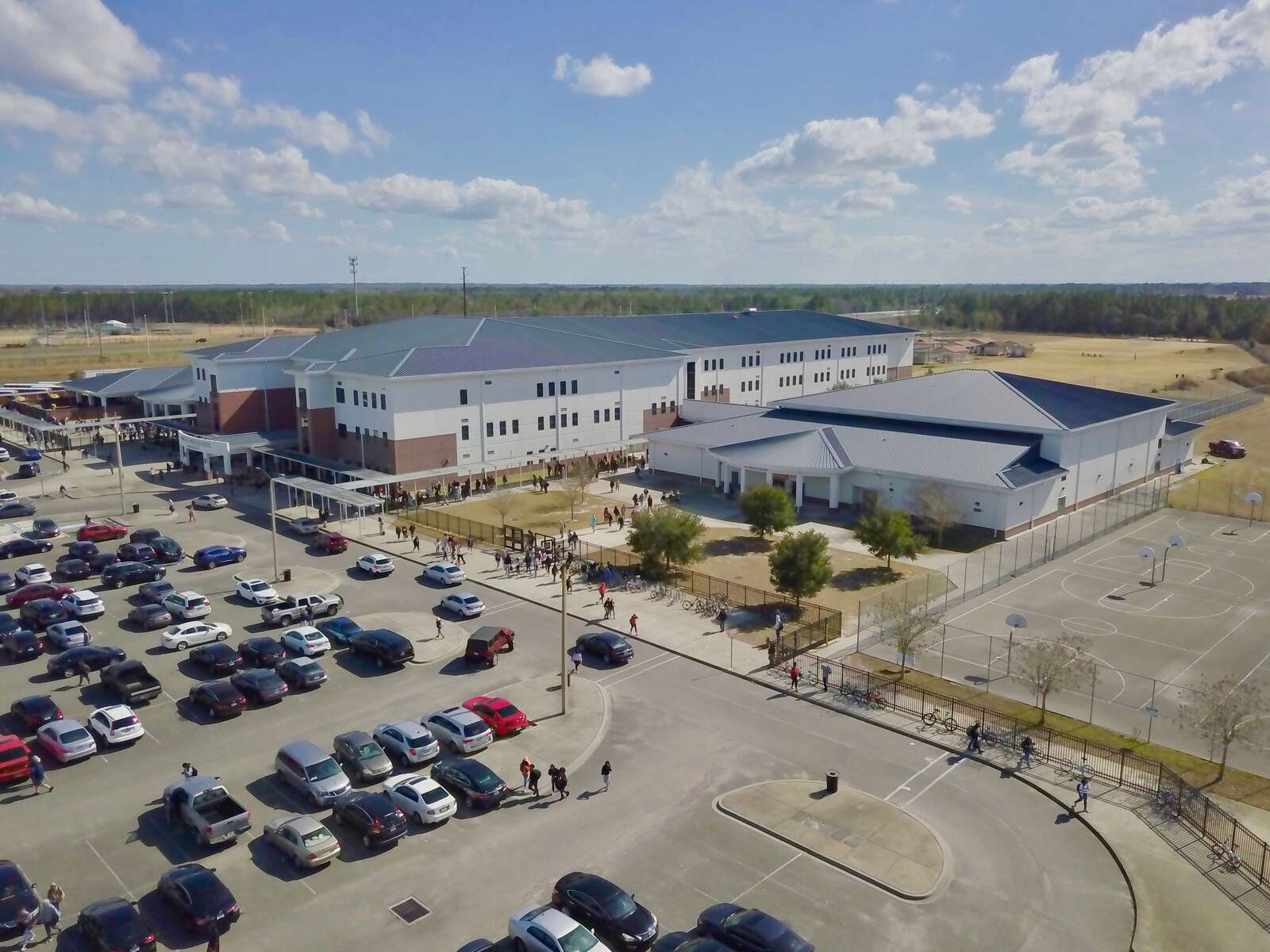 Oakleaf High School in Orange Park Florida Hero Image