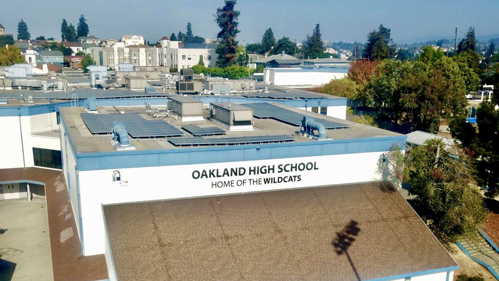 Oakland High School in Oakland California Hero Image