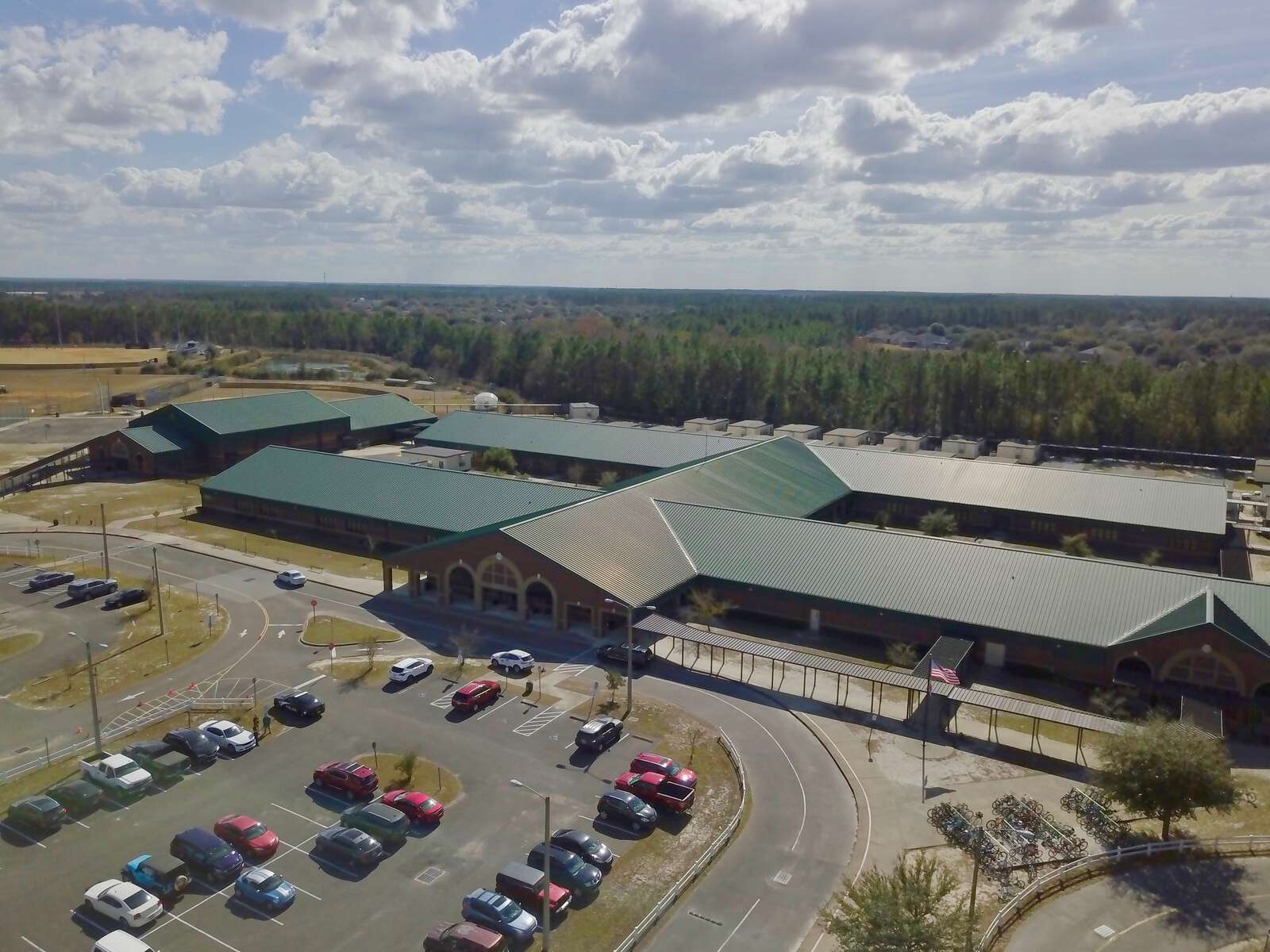 Oakleaf Junior High School in Orange Park Florida Hero Image