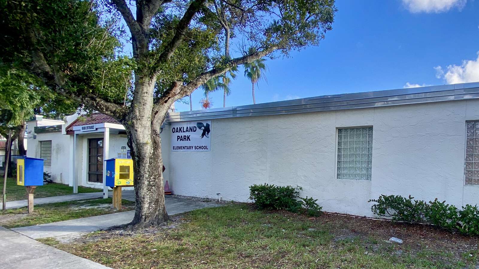 Oakland Park Elementary School in Oakland Park Florida Hero Image