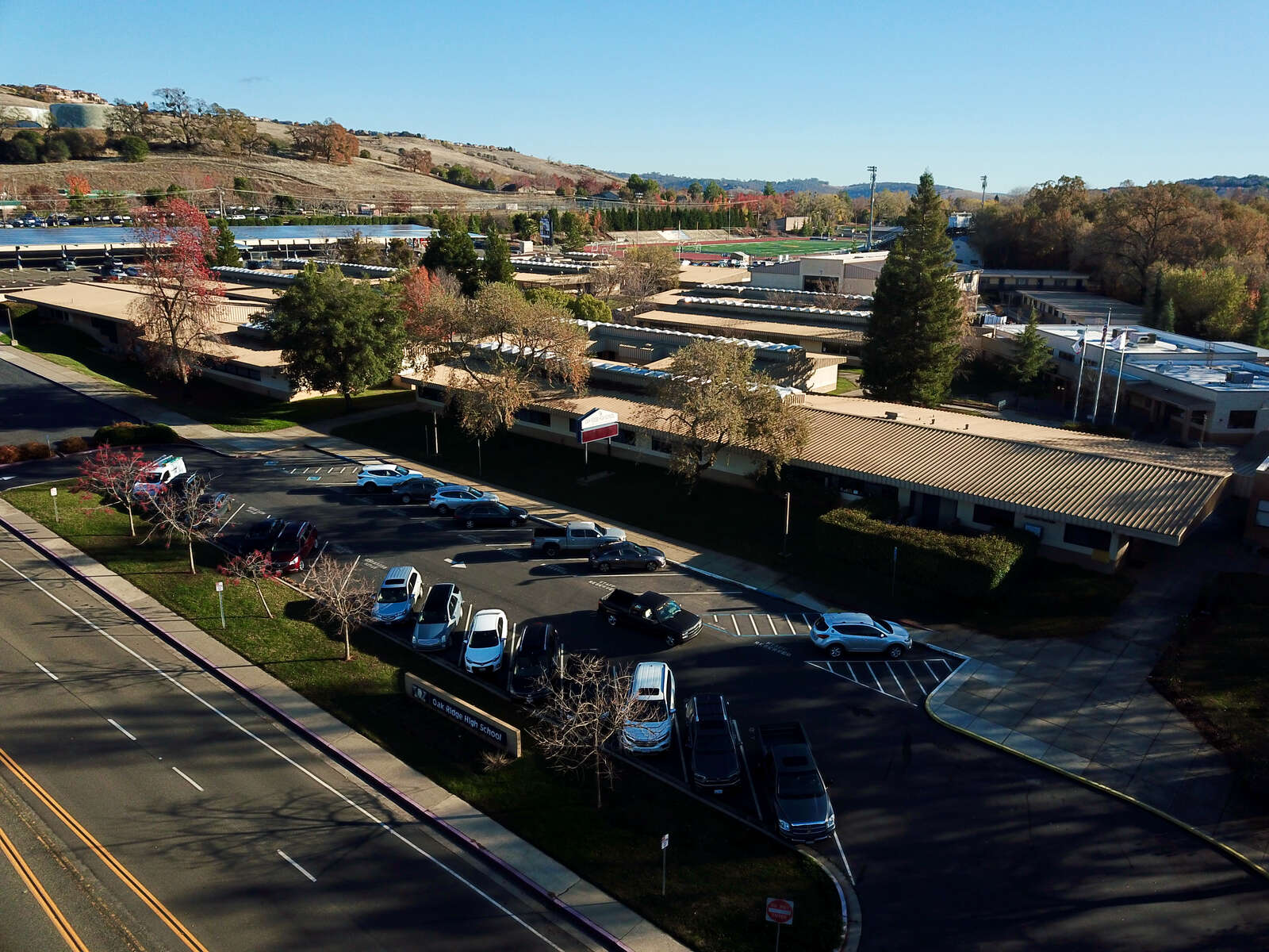 Oak Ridge High School in El Dorado HIlls California Hero Image