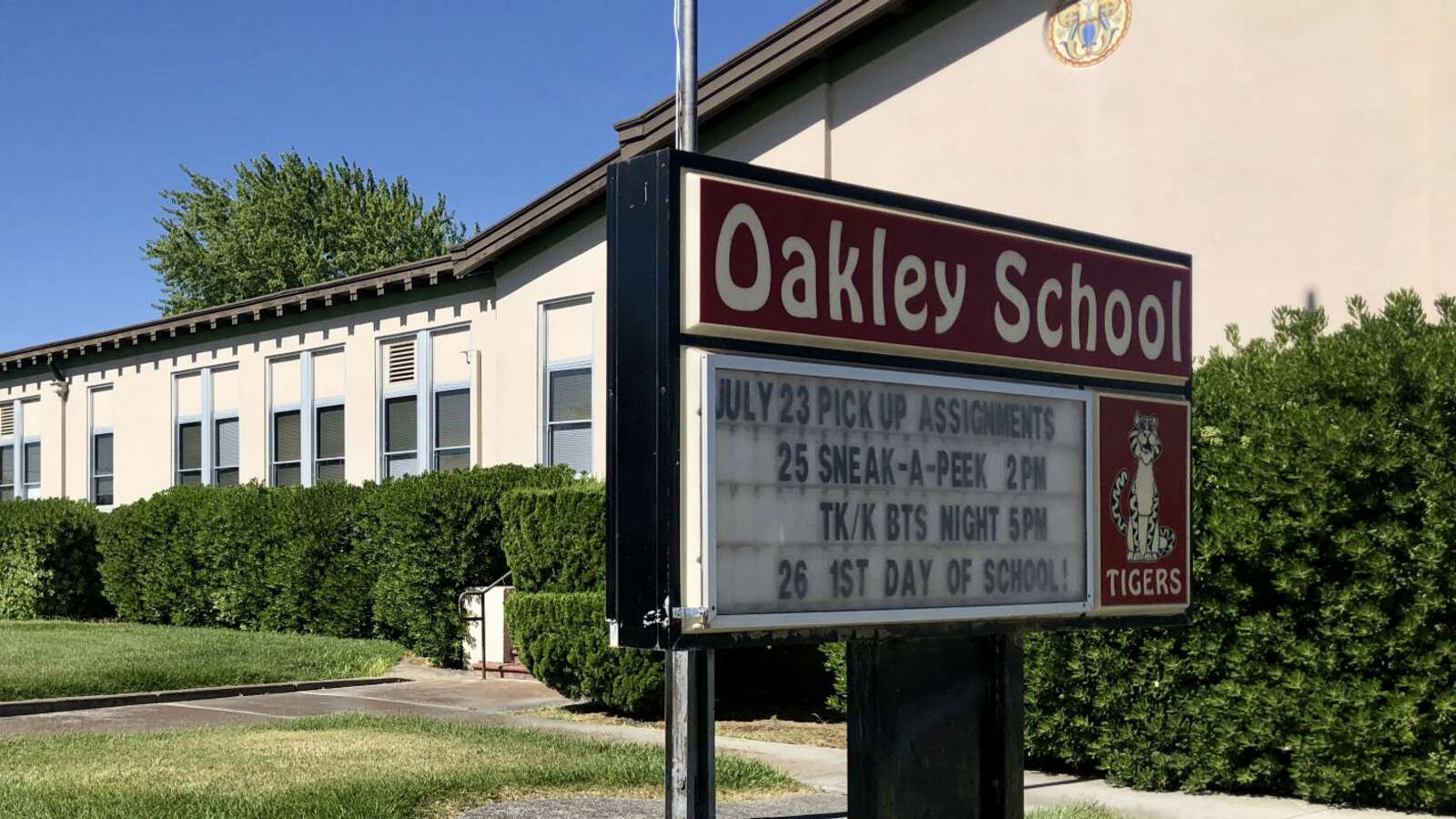 Oakley Elementary School in Oakley California Hero Image