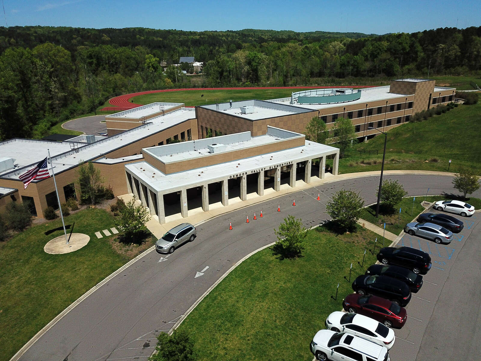 Oxmoor Valley Elementary School in Birmingham Alabama Hero Image