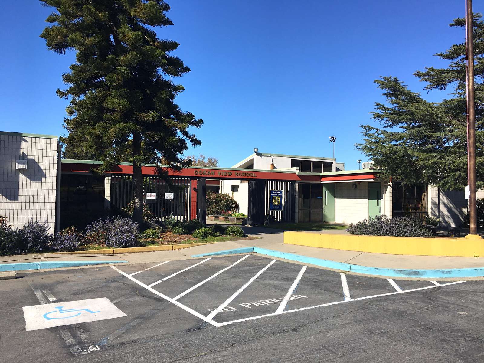 Ocean View Elementary School in Albany California Hero Image