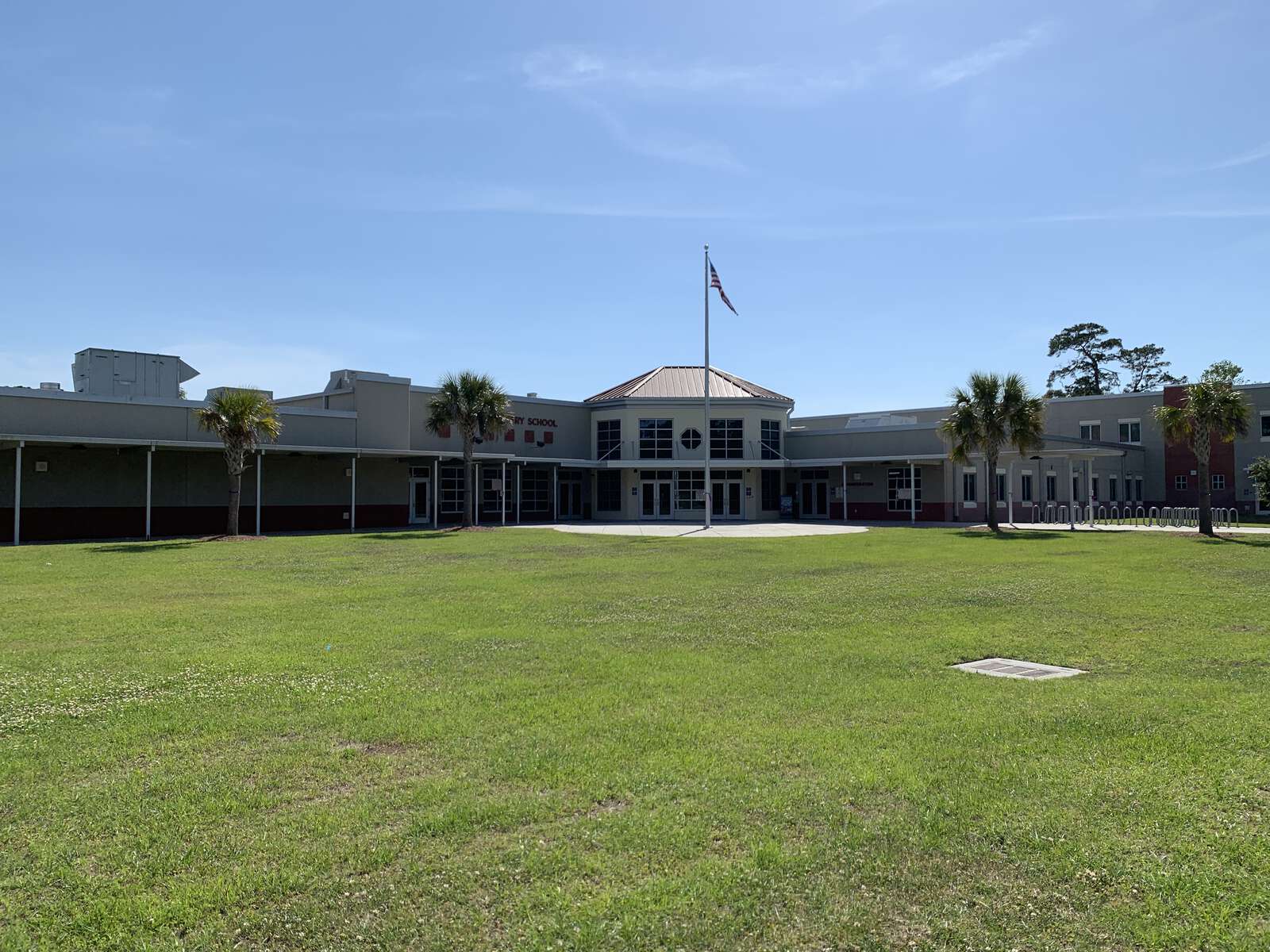 Pulaski Elementary School in Savannah Georgia Hero Image