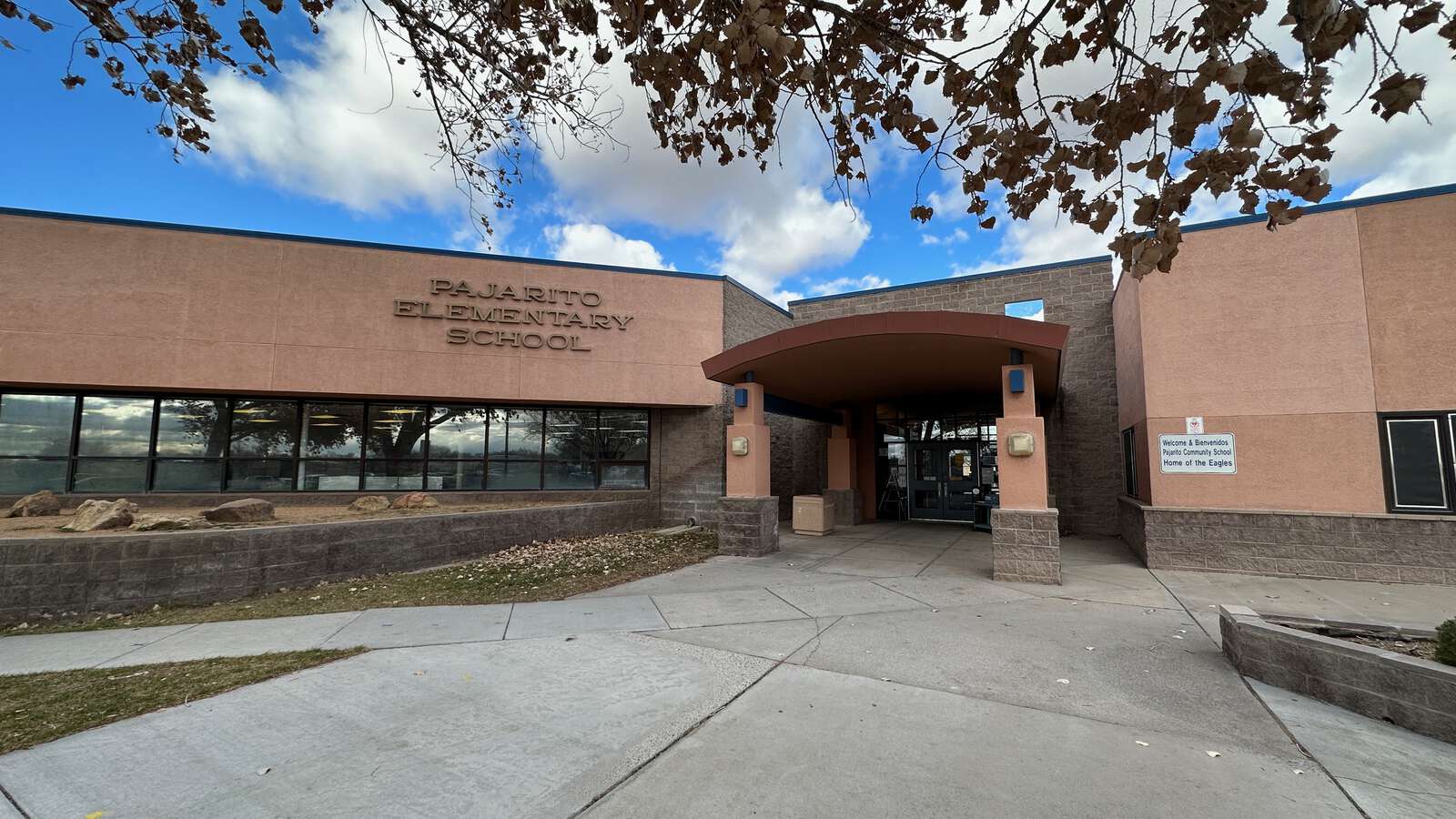 Pajarito Elementary School in Albuquerque New Mexico Hero Image