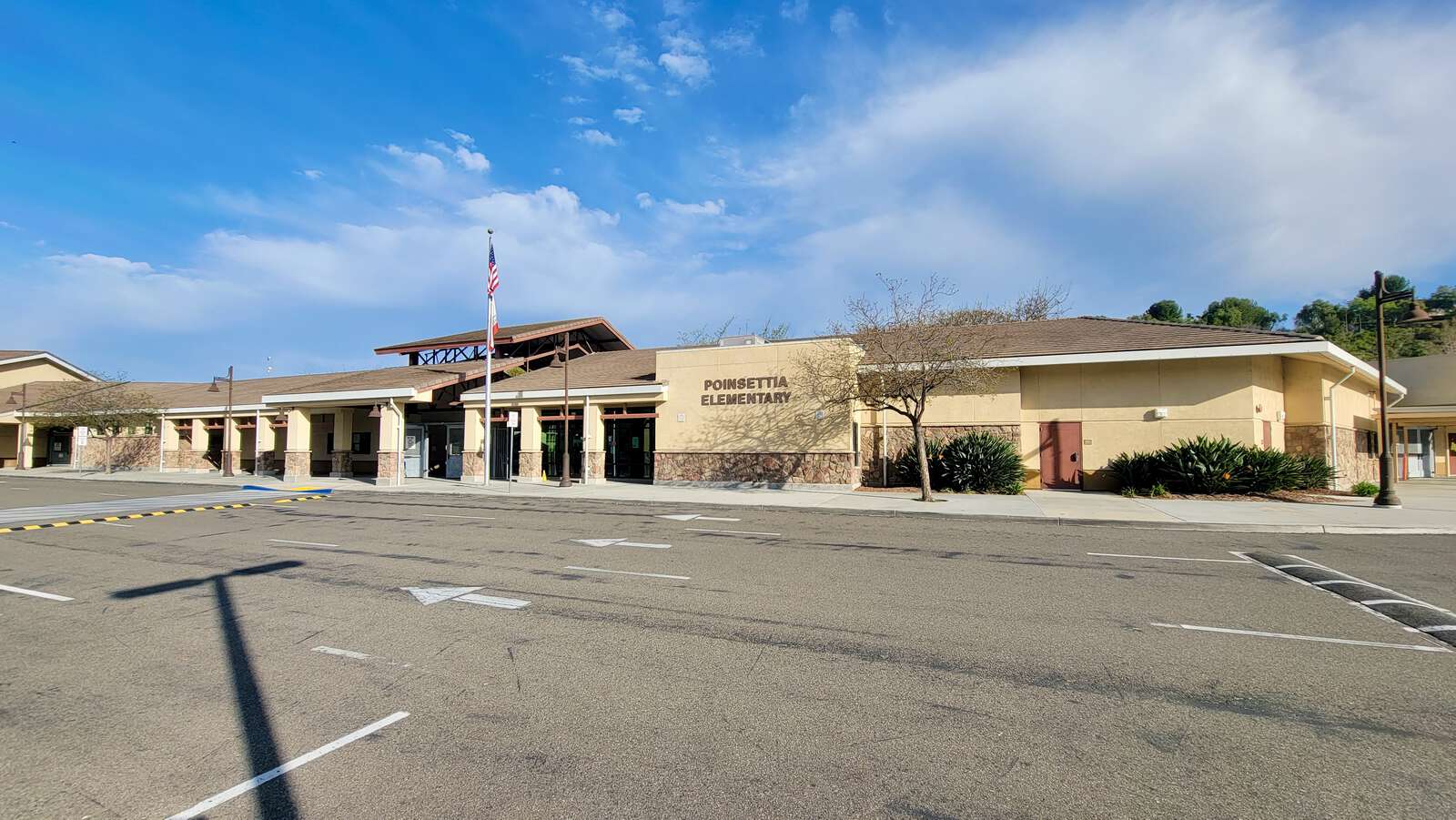 Poinsettia Elementary School in Carlsbad California Hero Image