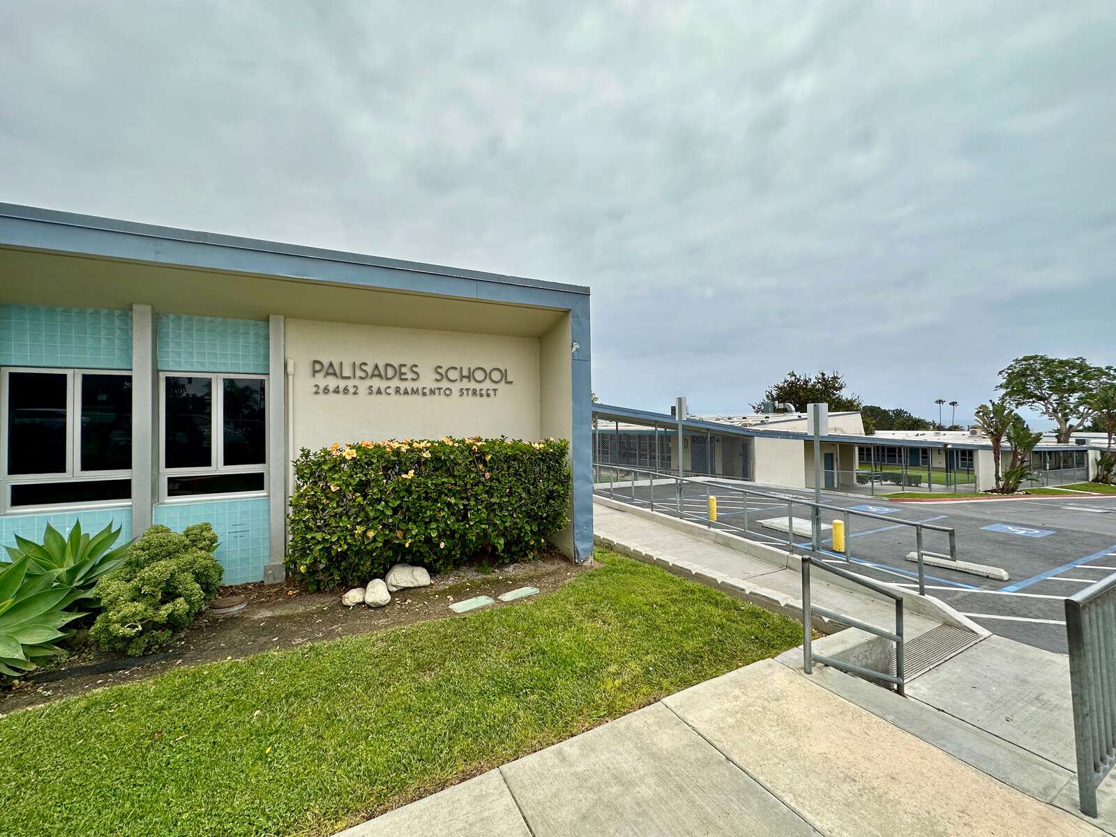 Palisades Elementary School in Capistrano Beach California Hero Image