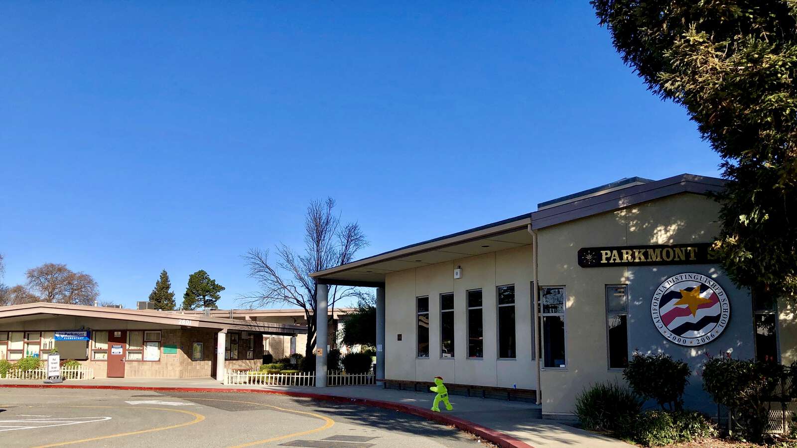 Parkmont Elementary School (FUSD) in Fremont California Hero Image