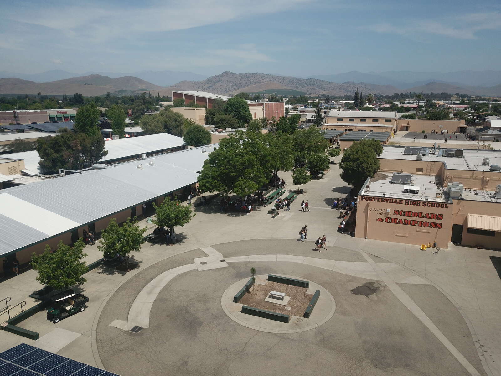 Porterville High School in Porterville California Hero Image