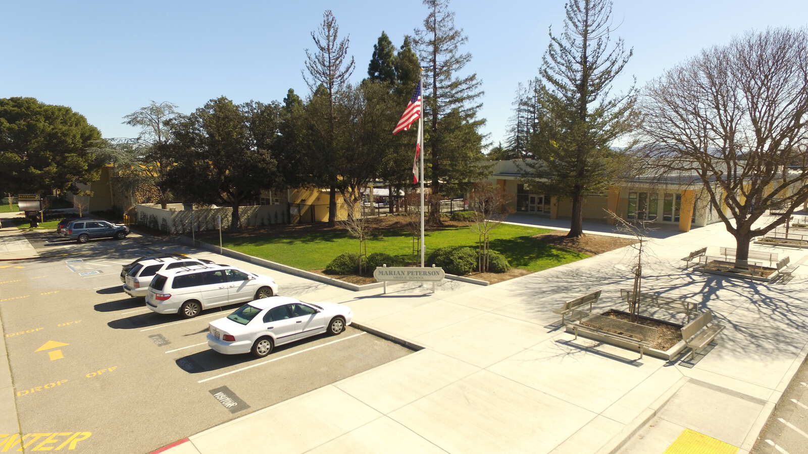 Peterson Middle School in Sunnyvale California Hero Image