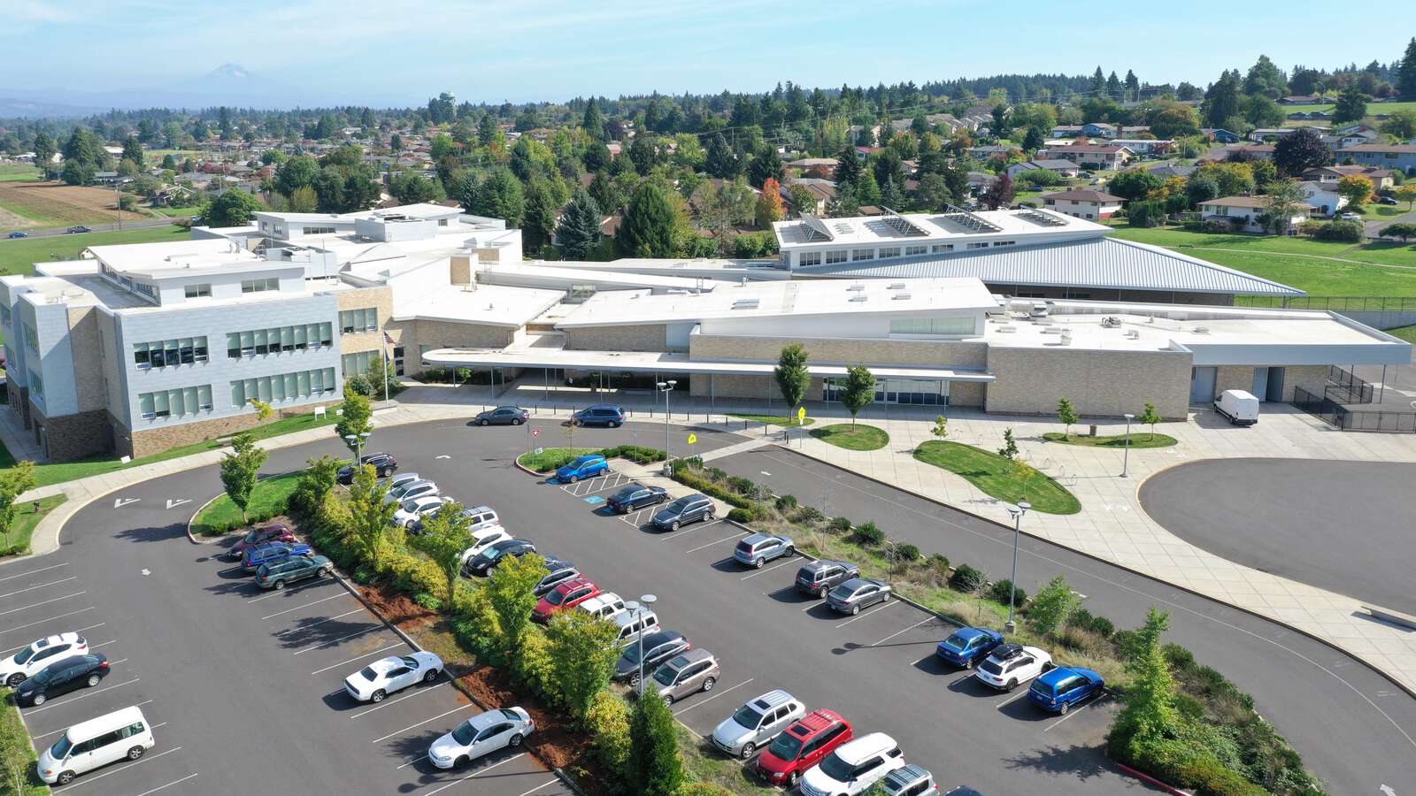 Parkrose Middle School in Portland Oregon Hero Image