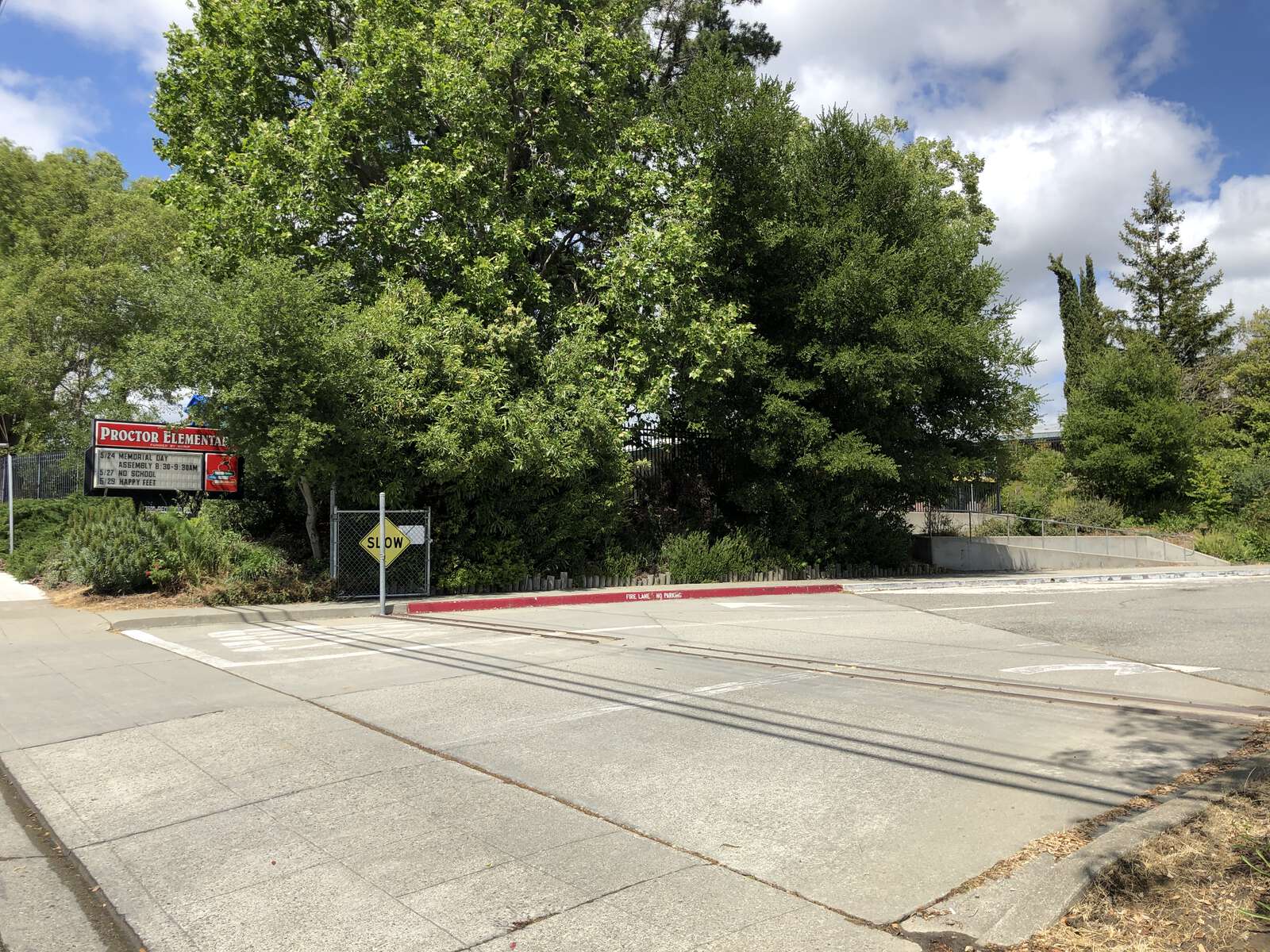 Proctor Elementary School in Castro Valley California Hero Image