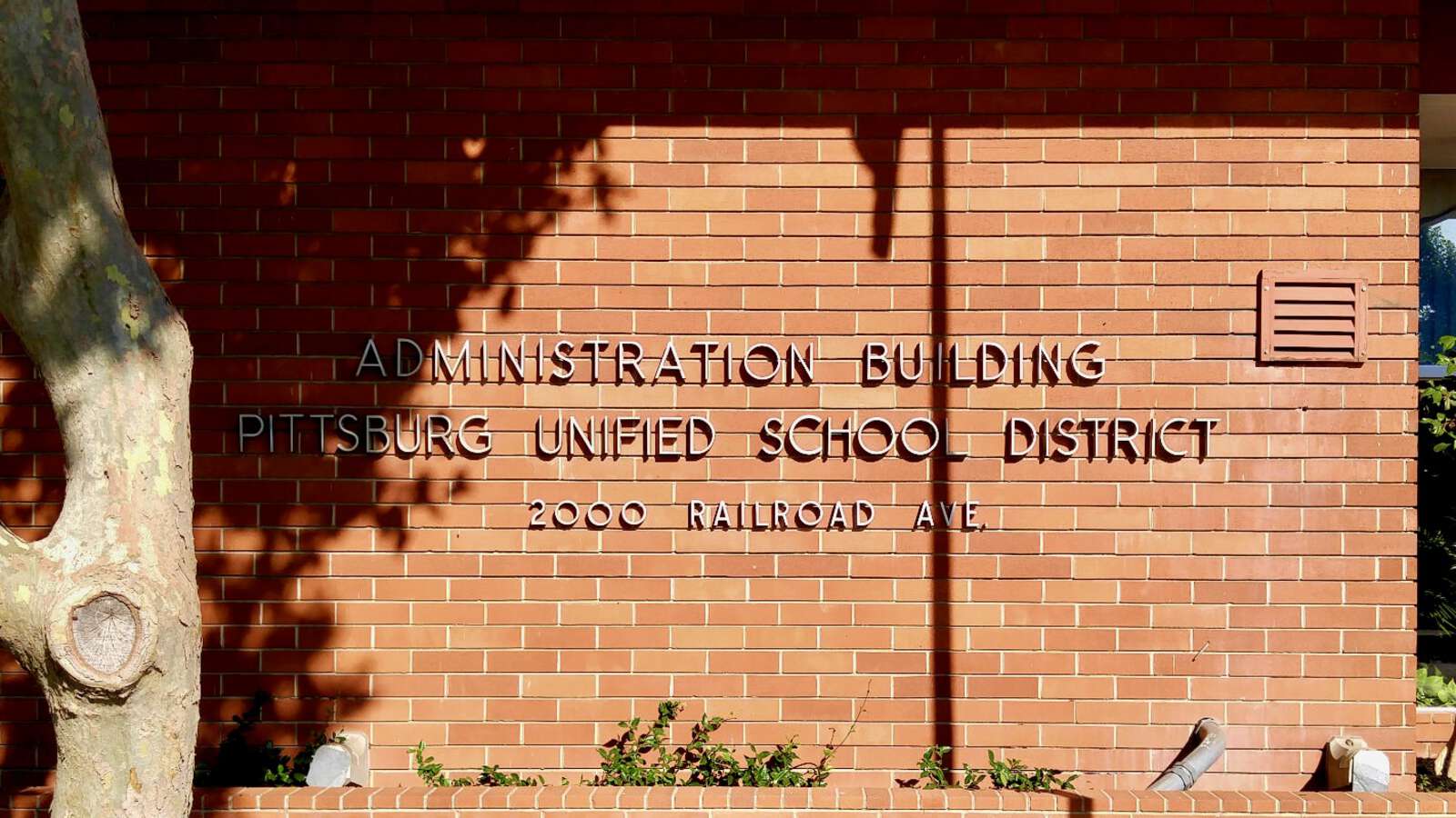 Pittsburg Unified School District in Pittsburg California Hero Image
