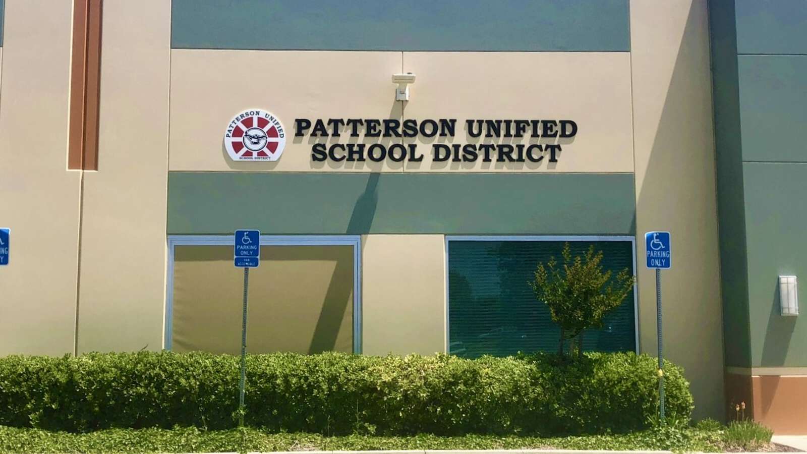 Patterson Unified School District in Patterson California Hero Image