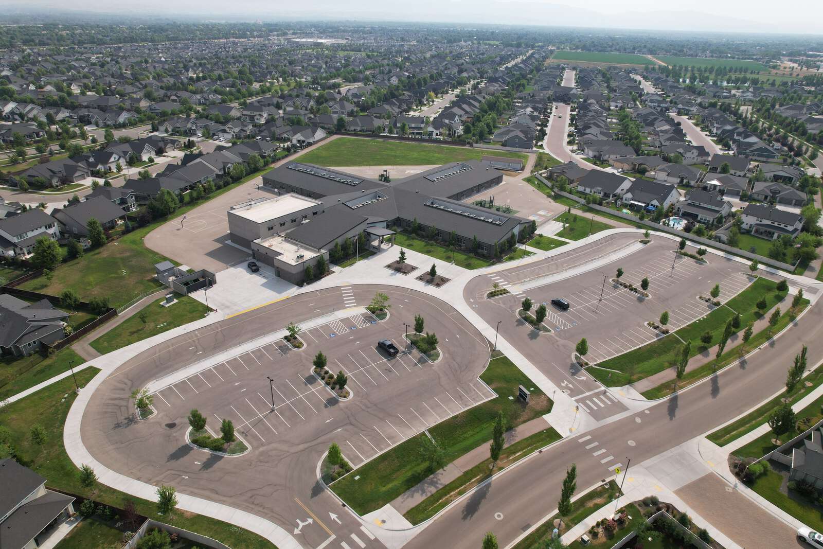 Pleasant View Elementary in Meridian Idaho Hero Image