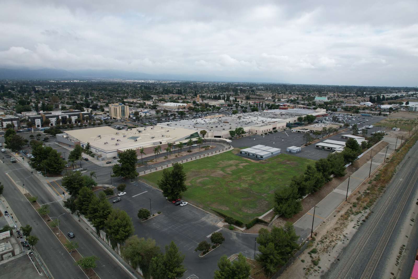 Park West High School in Pomona California Hero Image