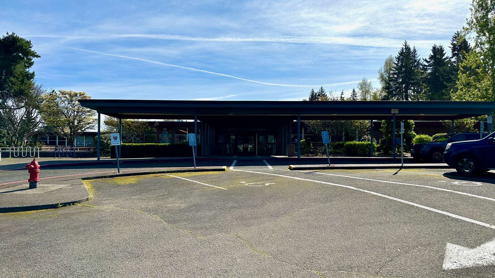 Palisades World Language School in Lake Oswego Oregon Hero Image