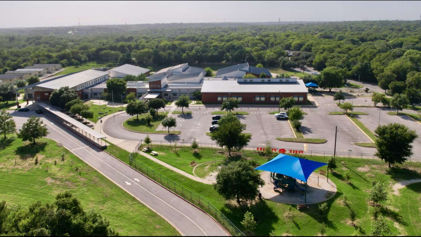 Perez Elementary School in Austin Texas Hero Image