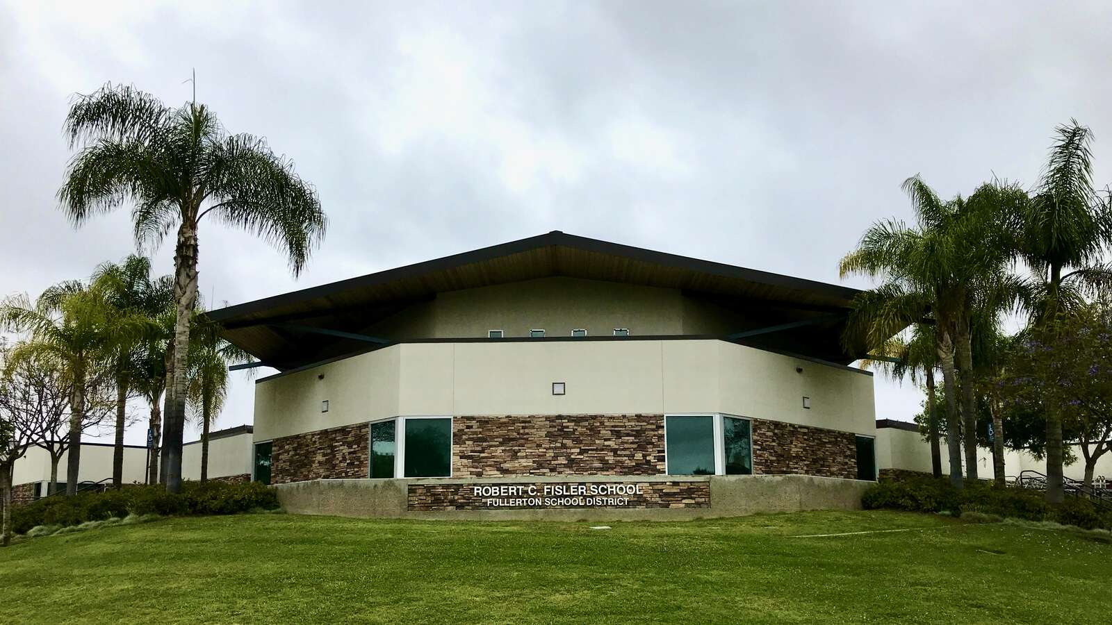 Fisler School in Fullerton California Hero Image