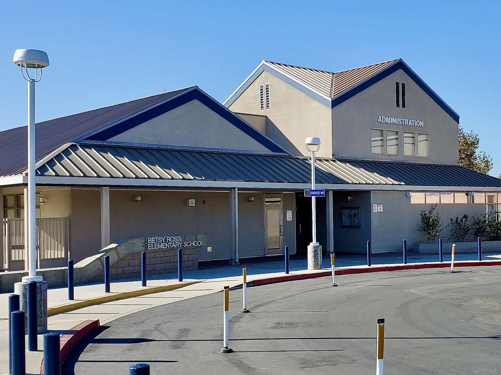 Ross Elementary School in Anaheim California Hero Image