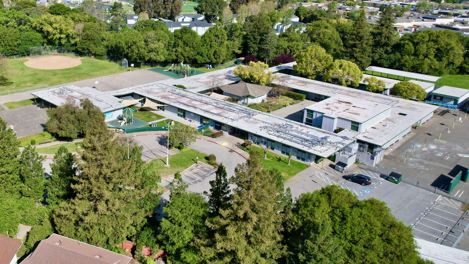 Rancho Elementary School in Novato California Hero Image