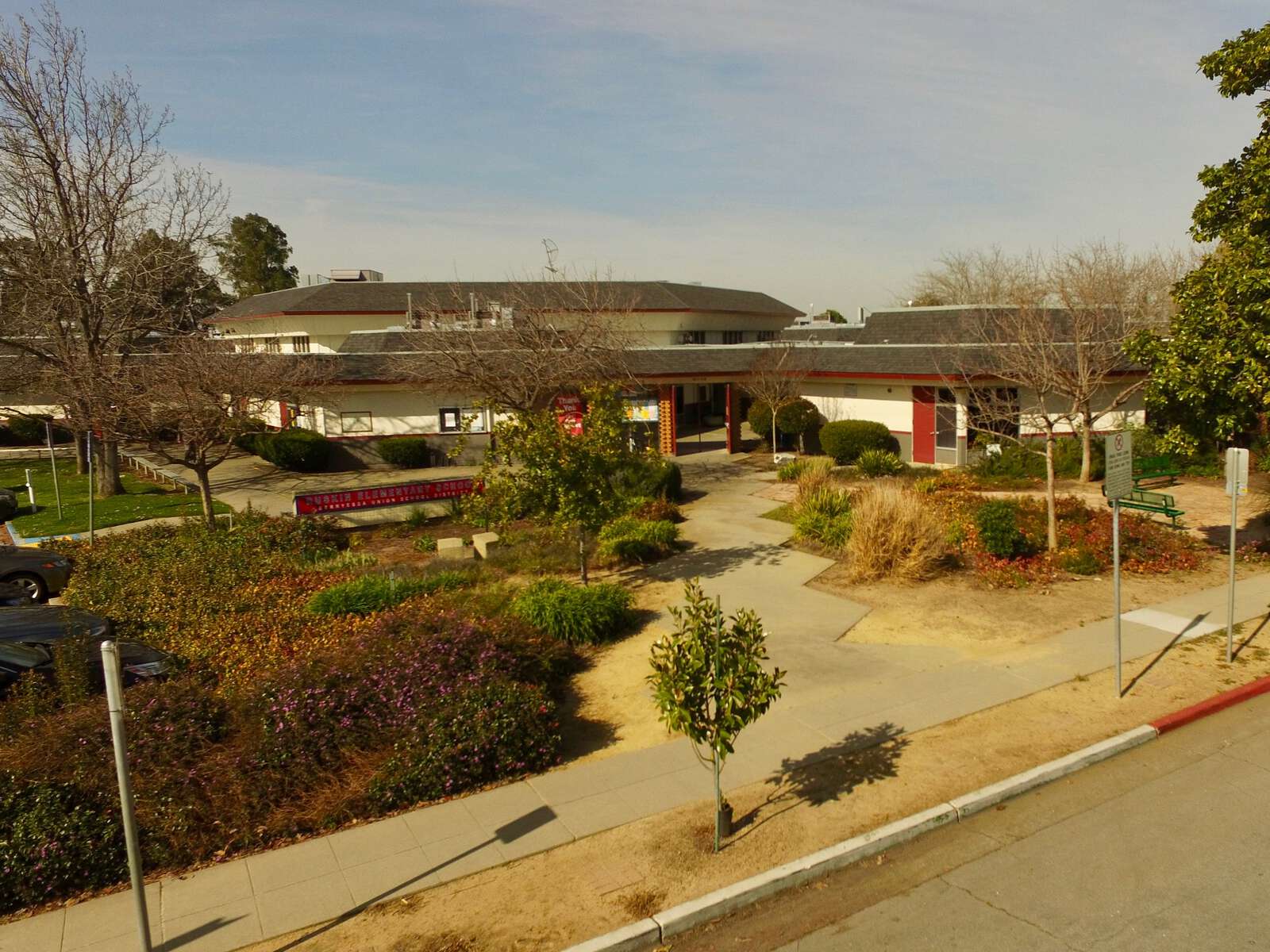 Ruskin Elementary School in San Jose California Hero Image