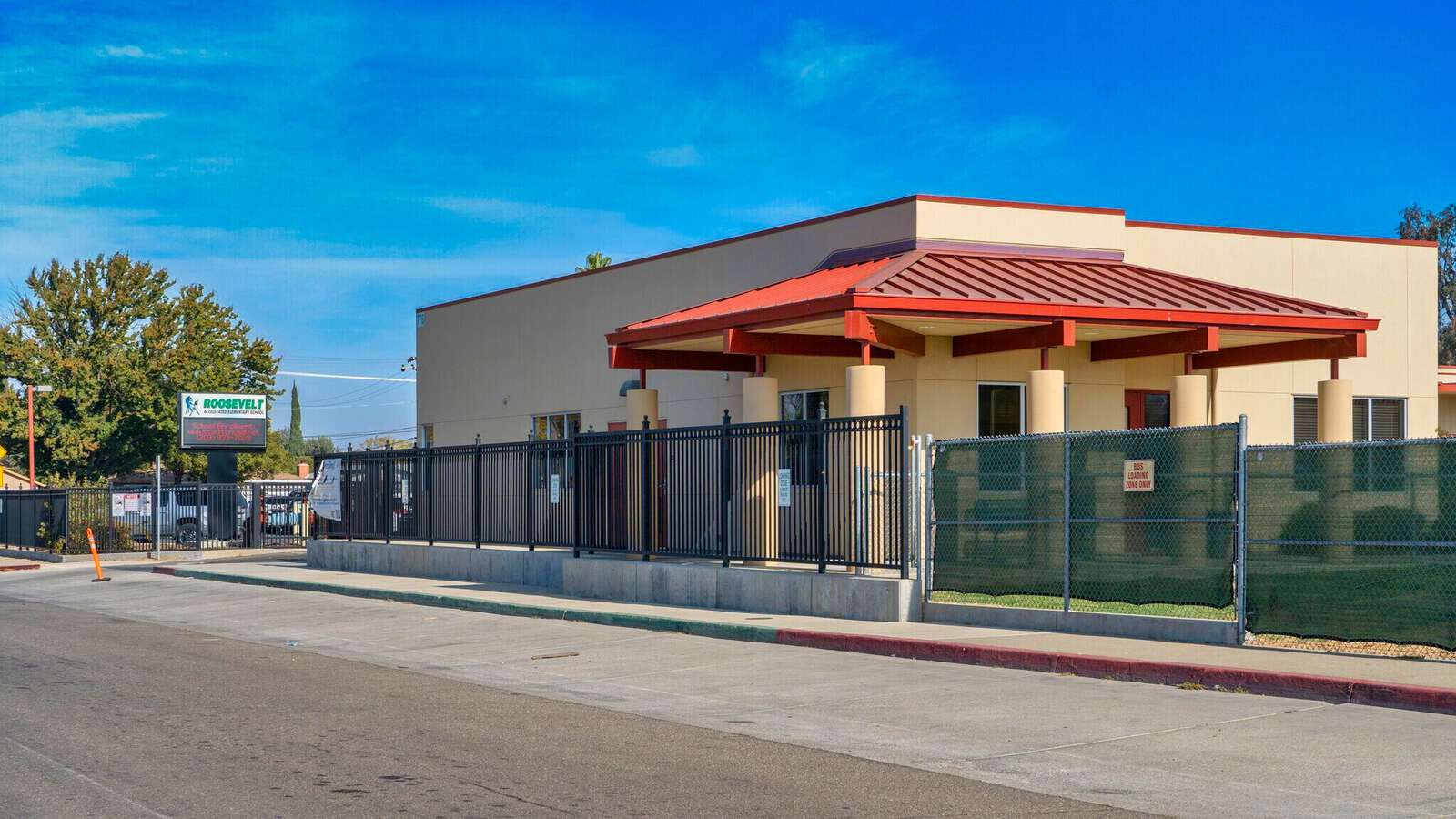 Roosevelt Elementary School (SUSD) in Stockton California Hero Image