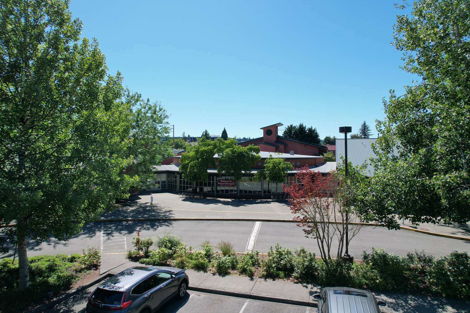 Redmond Elementary School in Redmond Washington Hero Image