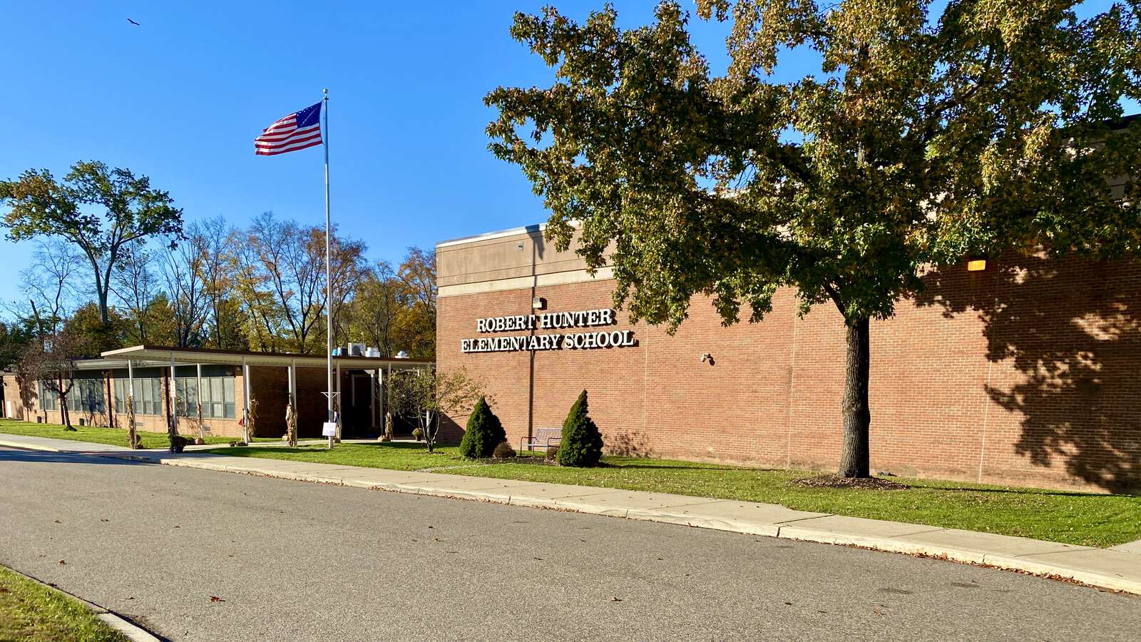 Robert Hunter Elementary School in Flemington New Jersey Hero Image