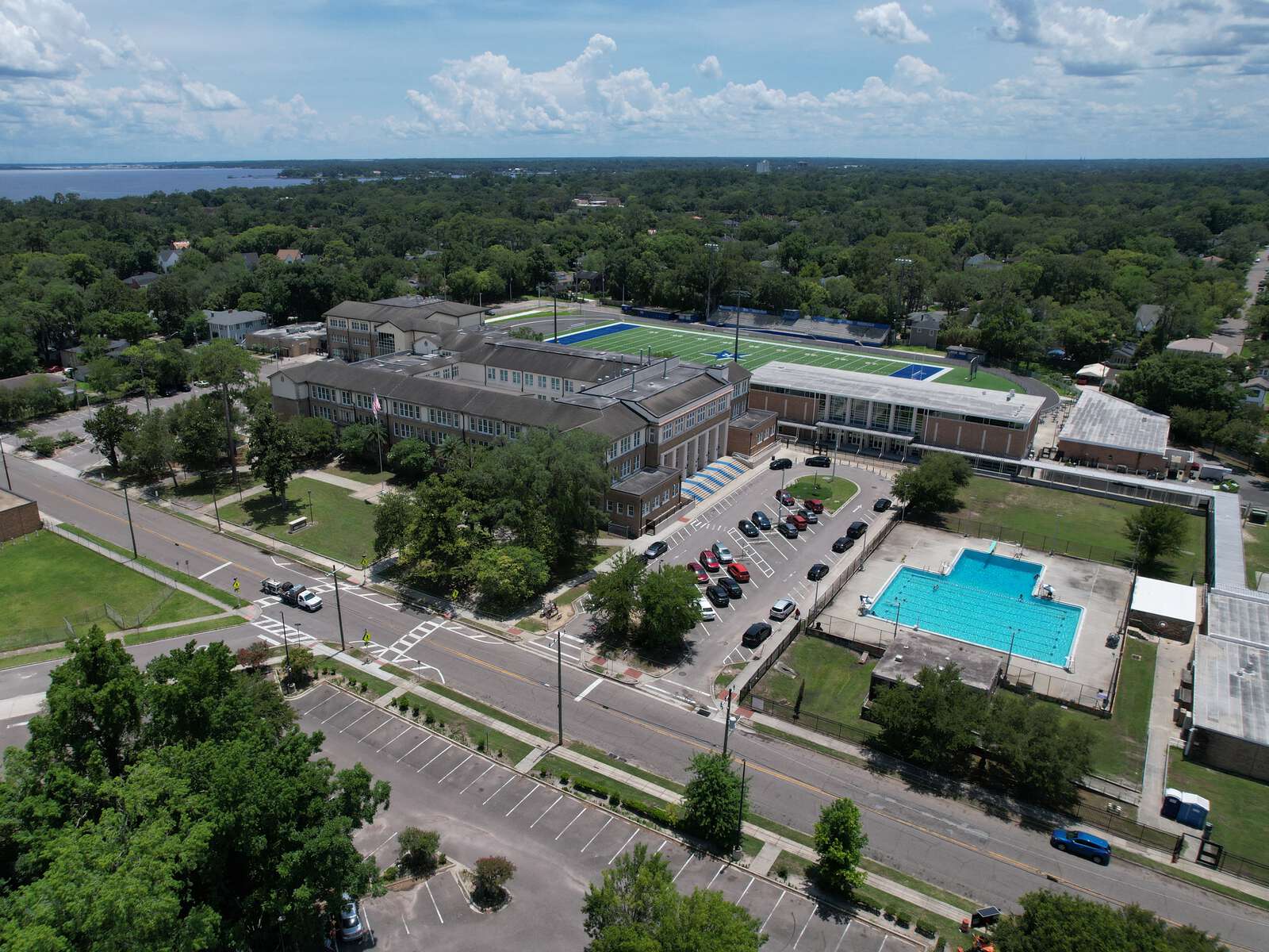 Riverside High School in Jacksonville Florida Hero Image