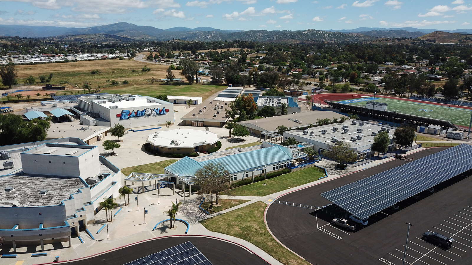 Ramona High School in Ramona California Hero Image