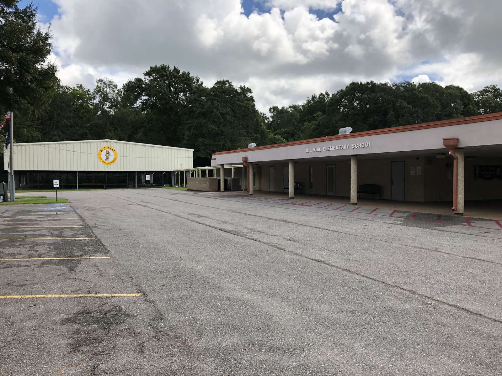 R.J. Vial Elementary School in Paradis Louisiana Hero Image