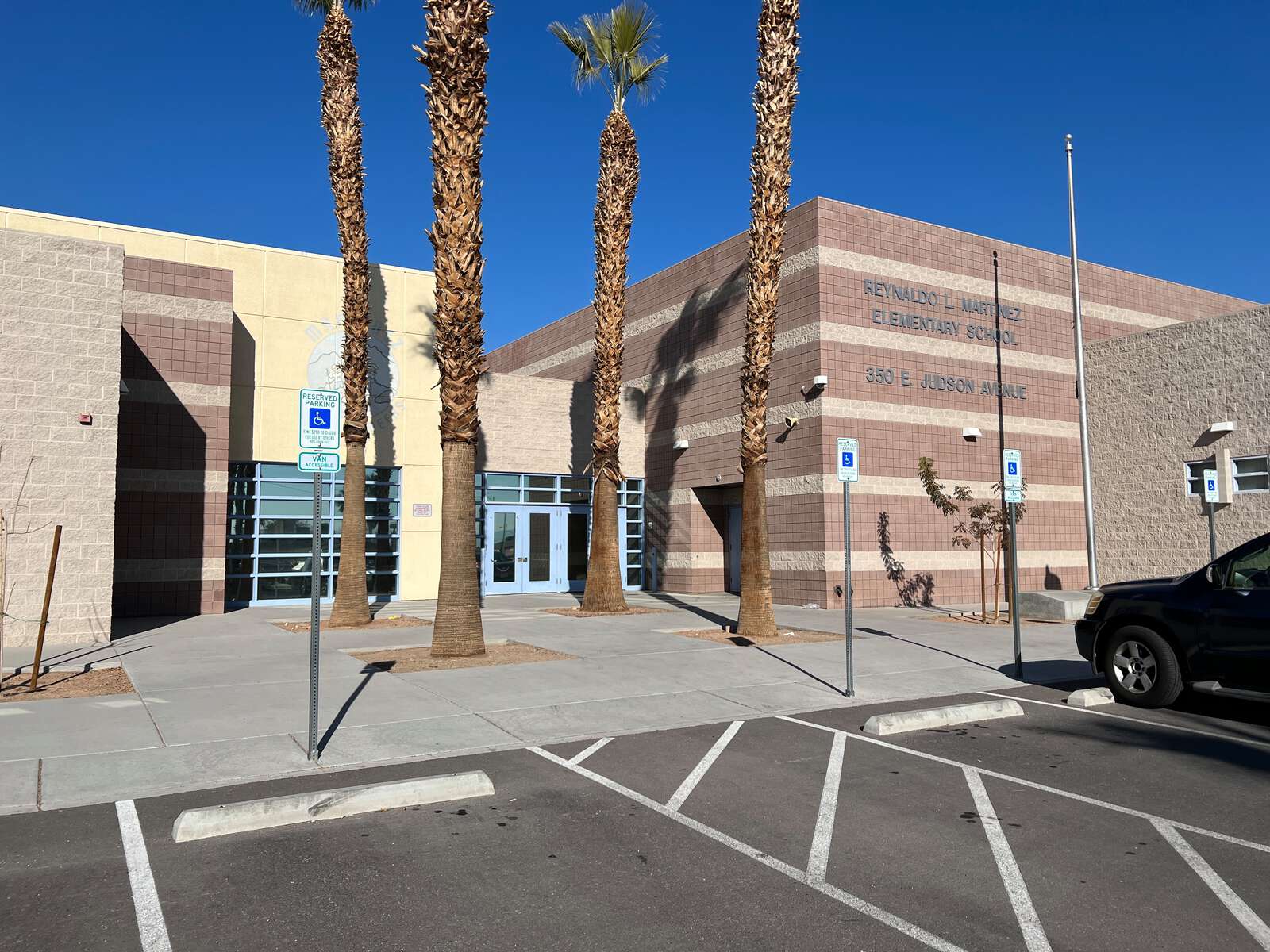 Martinez - Reynaldo L. Elementary School in North Las Vegas Nevada Hero Image