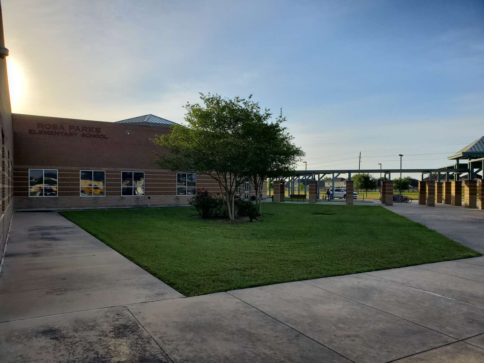 Parks Elementary School in Fresno Texas Hero Image