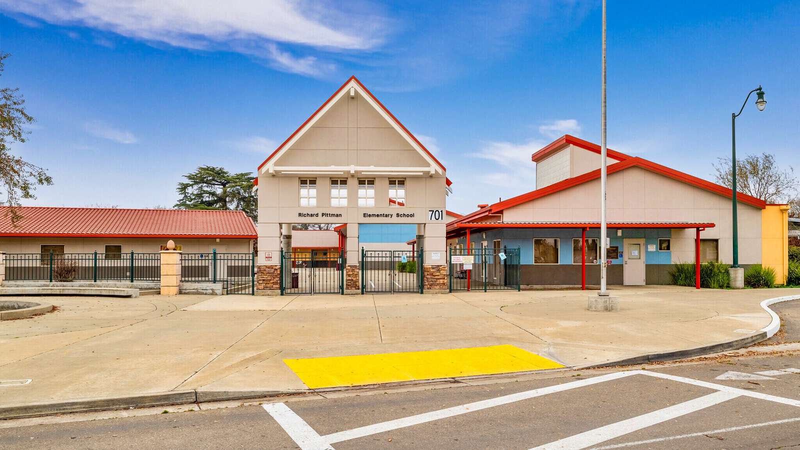 Pittman Elementary School in Stockton California Hero Image