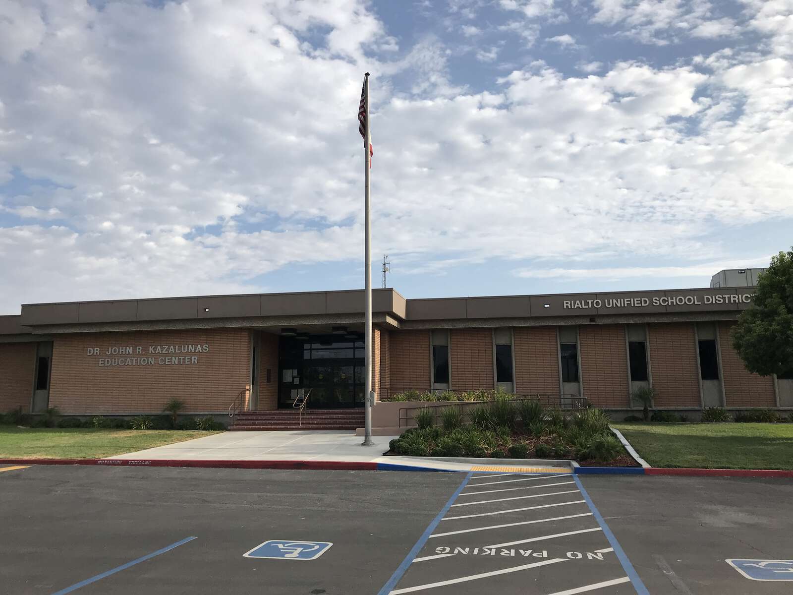 Rialto Unified School District in Rialto California Hero Image