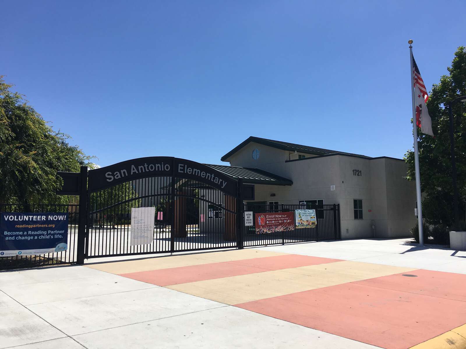 San Antonio Elementary School in San Jose California Hero Image