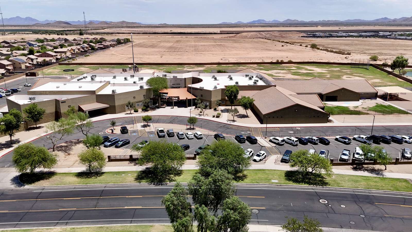Santa Cruz Elementary School in Maricopa Arizona Hero Image