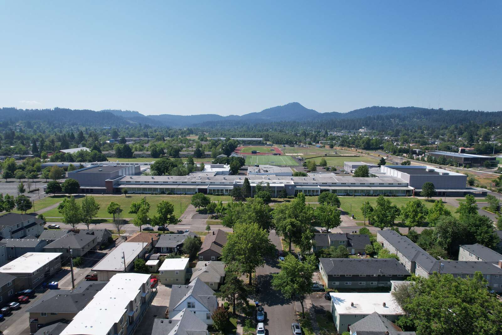 South Eugene High School in Eugene Oregon Hero Image