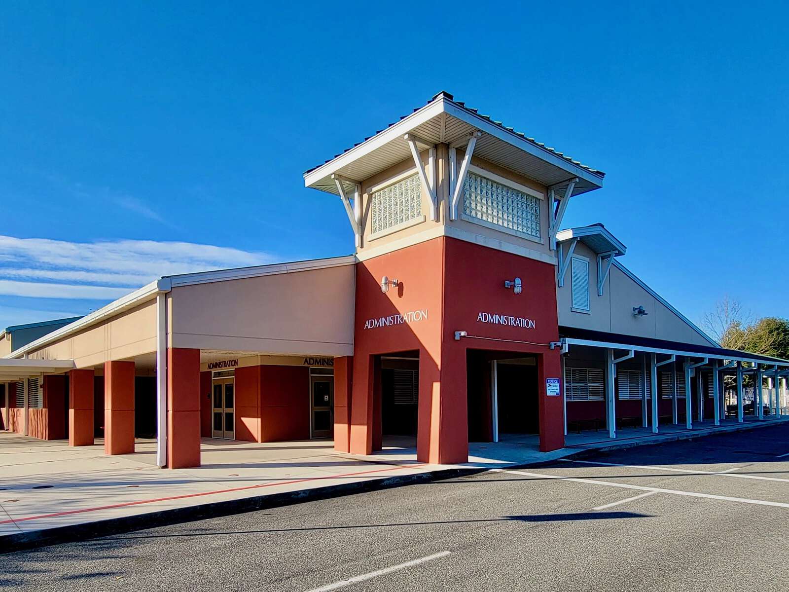 Shadowlawn Elementary School in Green Cove Springs Florida Hero Image
