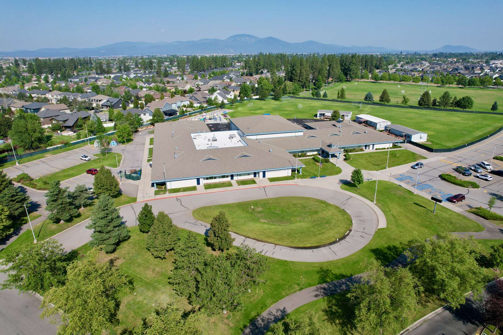 Skyway Elementary School in Coeur d' Alene Idaho Hero Image