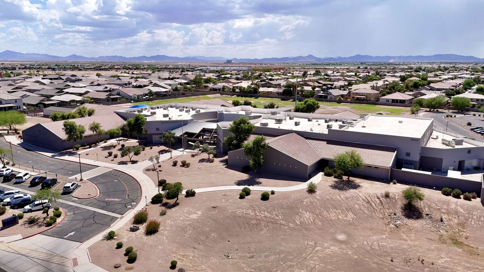 Saddleback Elementary School in Maricopa Arizona Hero Image