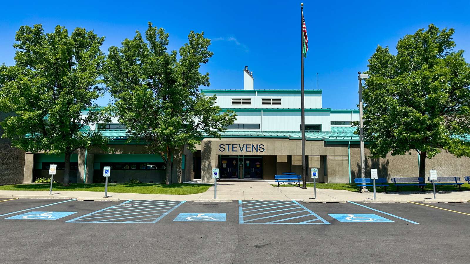 Stevens Elementary School in Spokane Washington Hero Image