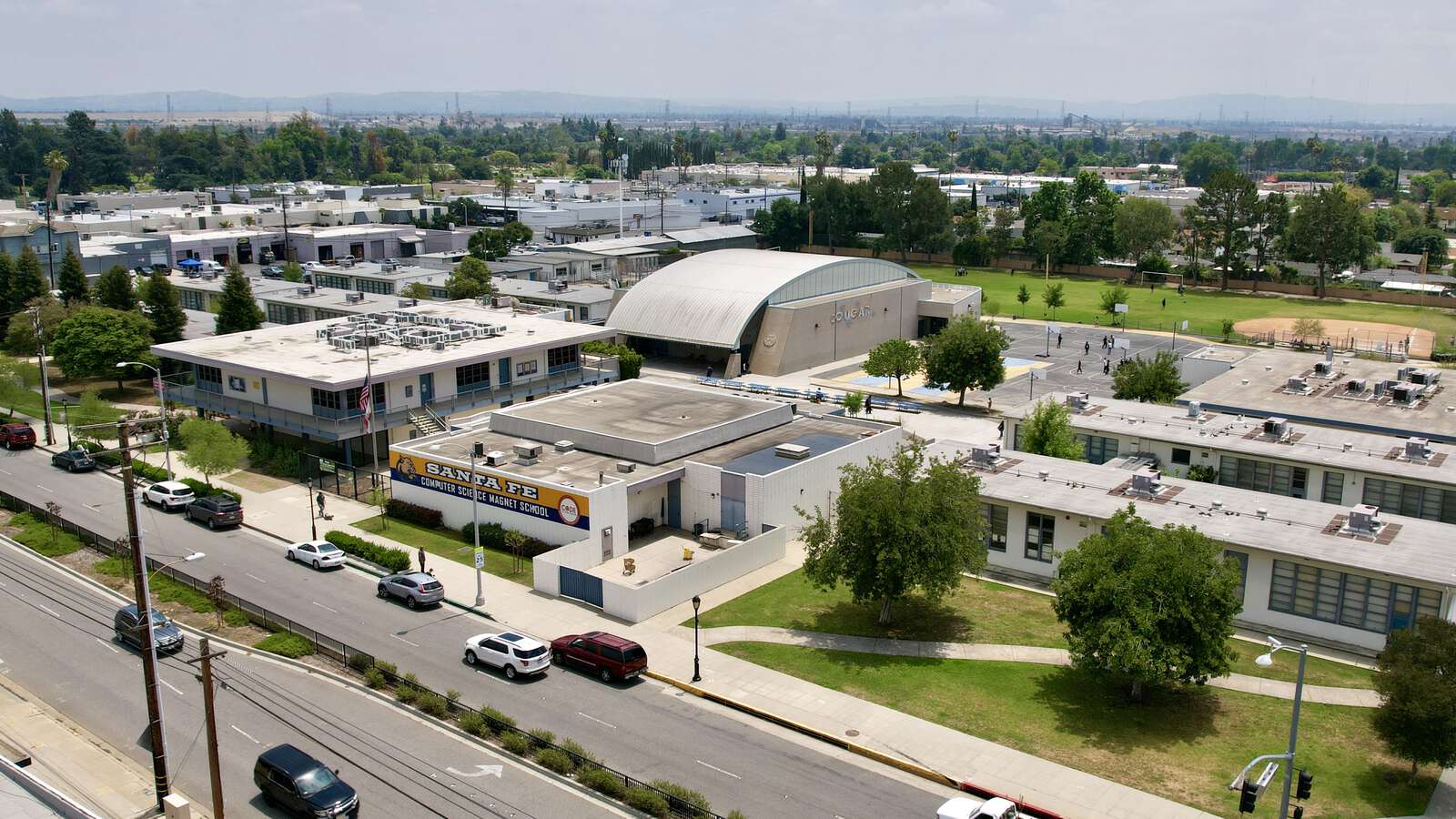 Canyon Oaks High School in Monrovia California Hero Image