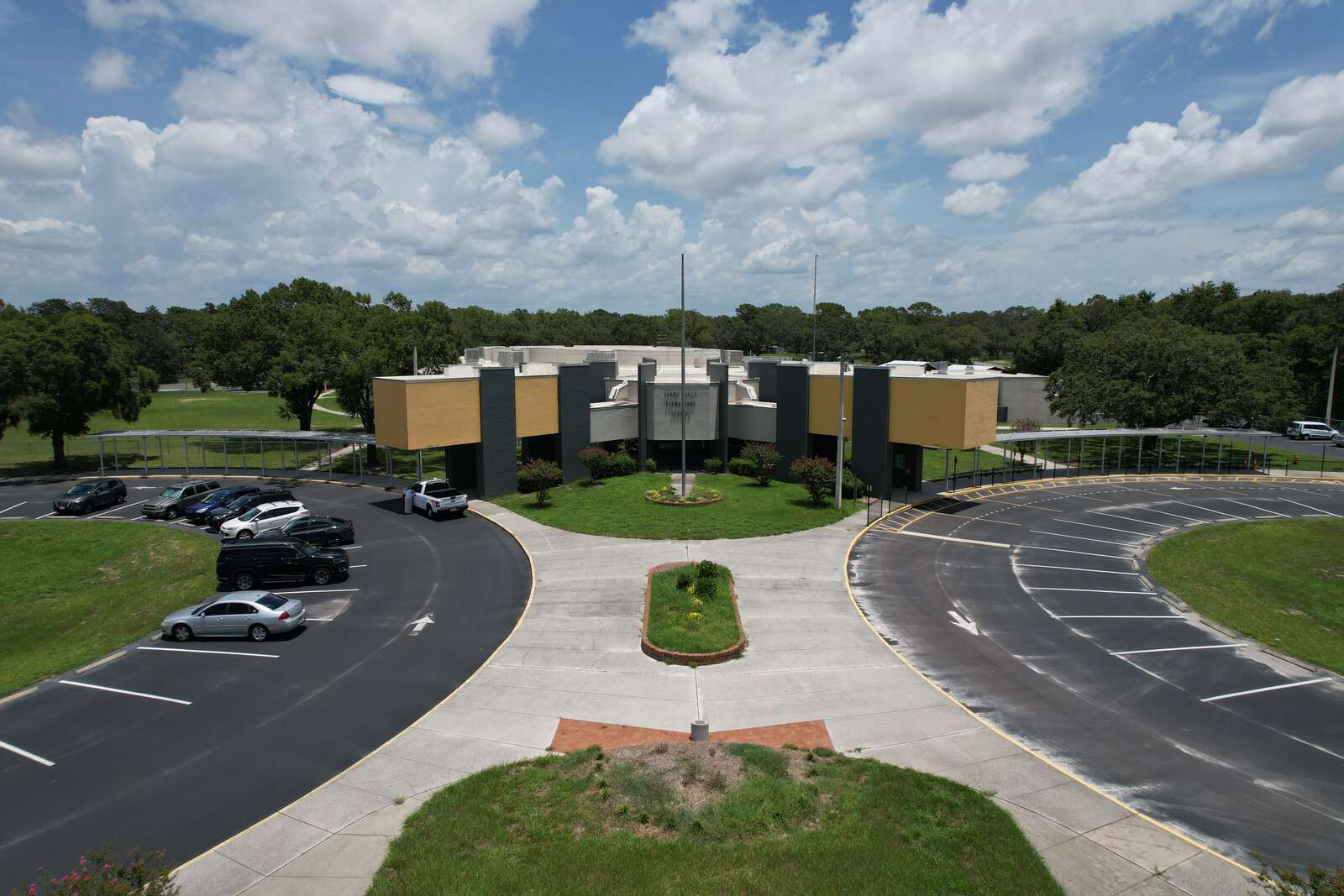 Shady Hills Elementary School in Spring Hill Florida Hero Image