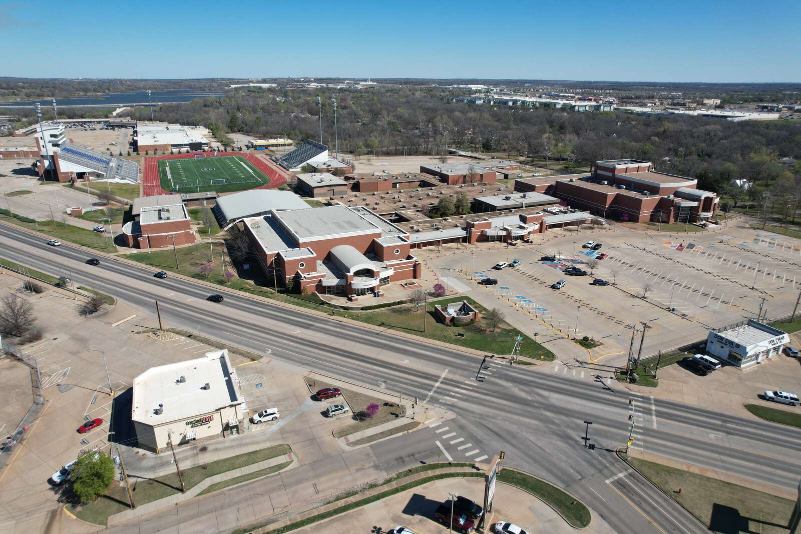 Stillwater High School in Stillwater Oklahoma Hero Image