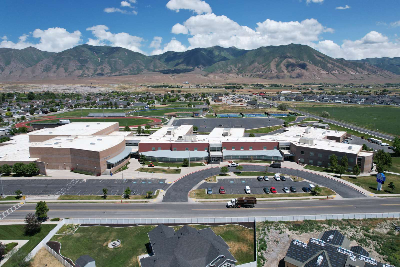 Stansbury High School in Stansbury Park Utah Hero Image